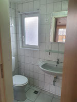 Waschtisch & Toilette - Zimmer 4